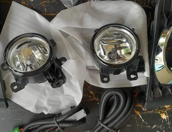 universal-bumper-fog-lights-big-2