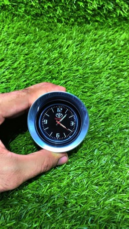 toyota-dash-clock-big-1