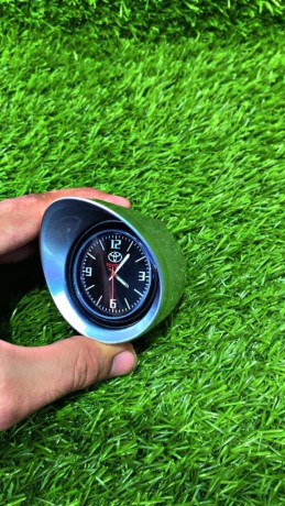 toyota-dash-clock-big-2