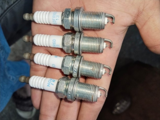 ngk-iridium-spark-plugs-big-0