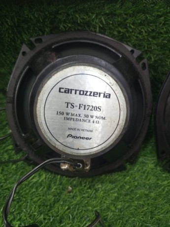 pioneer-premium-65-inch-speakers-big-2