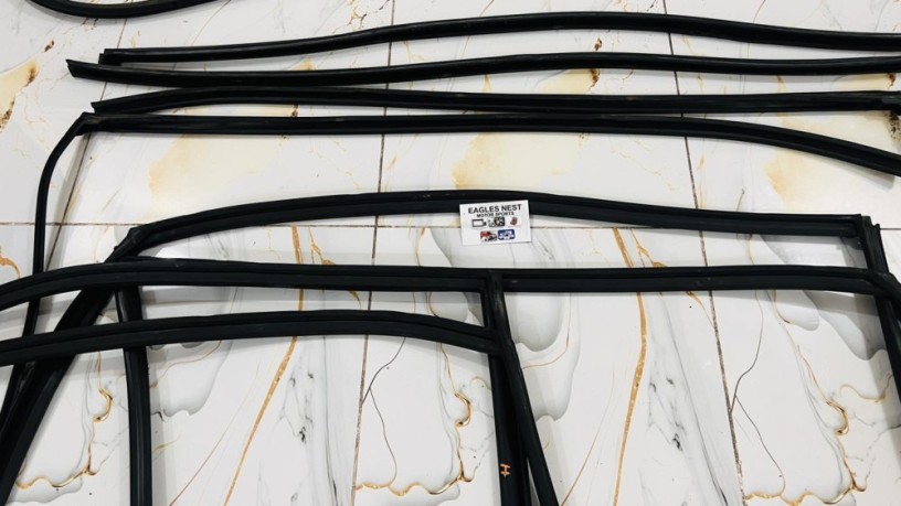 honda-civic-ek-door-rubber-seals-complete-set-big-0