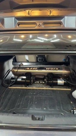 for-sale-air-suspension-air-worx-high-performance-setup-big-1